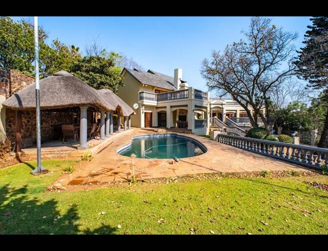 4 BEDROOM HOUSE FOR SALE IN WATERKLOOF RIDGE